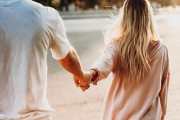 跑了还能挽回感情吗？（探究分手后如何挽回感情，从心理学和行动层面解析）