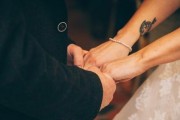 男人分手后的反感期（成为他心中的恶人，让他更不想回头）