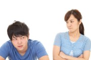 老公出轨了，我该怎么办？（处理婚姻危机，重建家庭和谐）