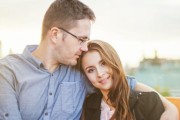 老公变心了，如何挽留婚姻（坚持与改变，重燃婚姻之火）