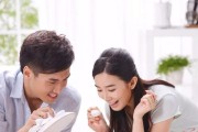 如何挽回婚后破裂的感情？（从互相理解、沟通、改变自己入手，让爱的火苗重新点燃。）