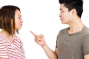 吵架后如何挽回男友的心（有效方法让你重拾恋情，）