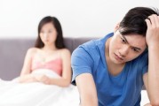 如何挽救婚姻，让不喜欢的人成为心爱的人（当你婚姻出现问题，如何重新燃起爱的火焰）