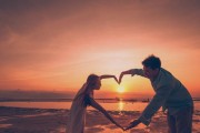 老公爱上第三者，如何挽回婚姻死局？（用这些招数，重新点亮爱情的火焰）