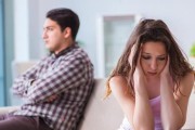如何挽回出轨男人的老公？（从沟通到行动，一步步教你重建夫妻关系）