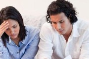婚姻危机，如何挽回不愿回家的老公？（从婚姻沟通到行动计划，探究婚姻危机的根源和解决方法）