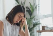 女人精神出轨的表现揭秘（如何辨别女人是否精神出轨？）