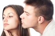 挽回分手女友的秘籍（从自我反思到重拾感情的7大步骤，教你成功挽回）