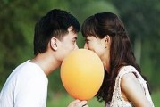 当男友提出分手，该如何挽回（如何利用合适的方法和技巧，挽回分手的恋情）