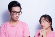 男生提分手后，女生如何挽回爱情？（教你15招，从分手到复合不再远）
