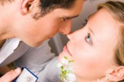 老公提出离婚怎么挽回？15个有效方法大揭秘！（掌握关键技巧，重燃爱情火花！——老公提离婚的都离了吗）