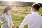老婆出轨了怎么办？如何挽回爱情（解决婚姻危机的关键在于积极应对和正确处理）