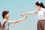 无悔的深情，挽留爱情不放手（50句最深情的话，传达心中最真诚的情感）